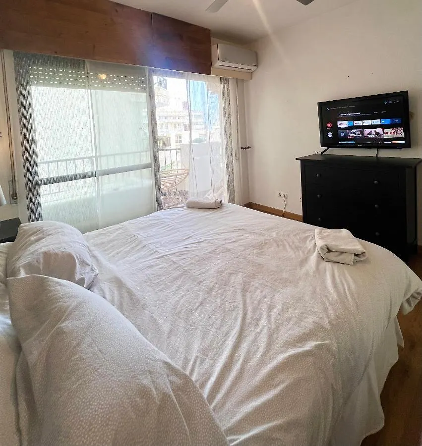 Διαμέρισμα Homeaway - Cozy, Central & 1Min From Beach Μαρμπέλλα