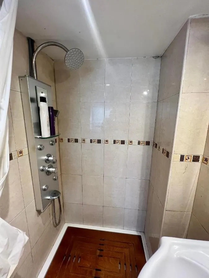 Homeaway - Cozy, Central & 1Min From Beach Μαρμπέλλα
